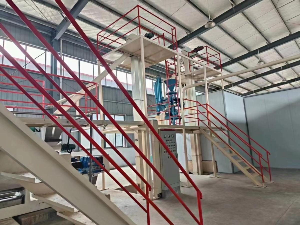 華泰集團設計制造的日處理6T茶籽制油，500kg精煉脫蠟項目交付