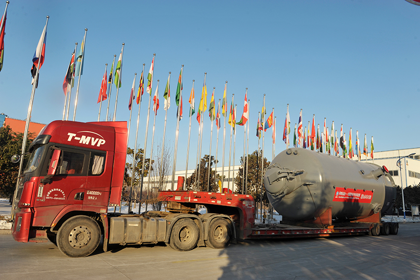 華泰集團承攬的10TPD芝麻油精煉設備發往巴西