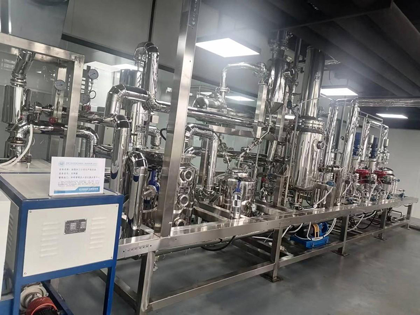 武漢食檢所采購(gòu)的華泰小試成套設(shè)備正式驗(yàn)收交付