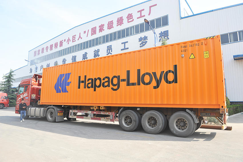 華泰集團承攬的1000T/D大豆預處理、浸出和精煉項目發往玻利維亞