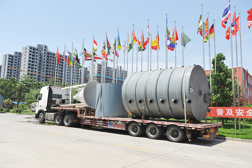 華泰集團生產的300TPD大豆制油項目發貨尼日利亞